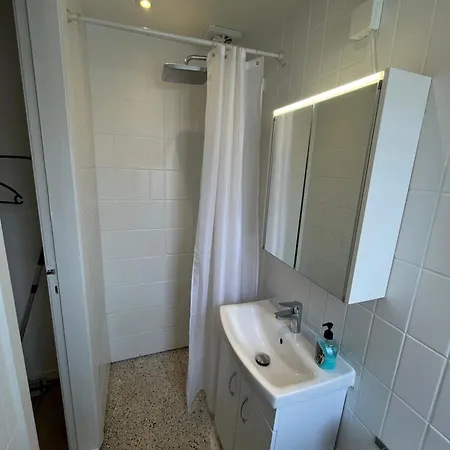 3 Bedroom With Garden And Parking