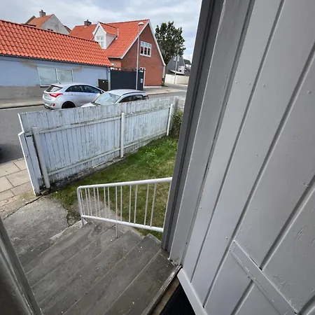 3 Bedroom With Garden And Parking *