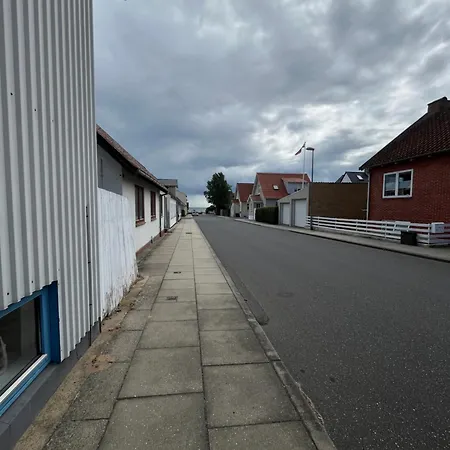 3 Bedroom With Garden And Parking Frederikshavn