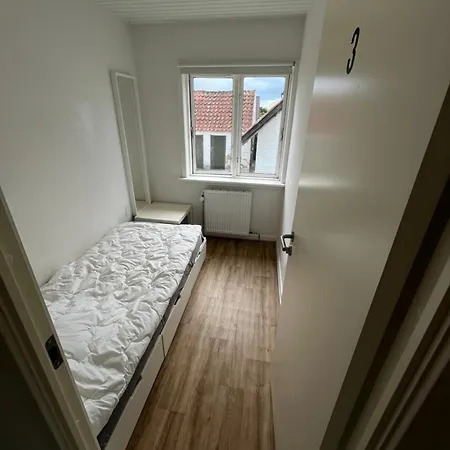 شقة 3 Bedroom With Garden And Parking *