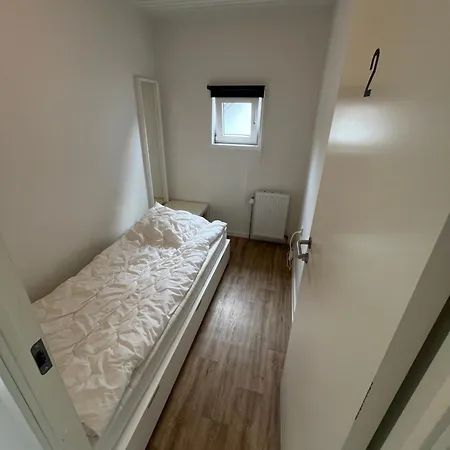 شقة 3 Bedroom With Garden And Parking